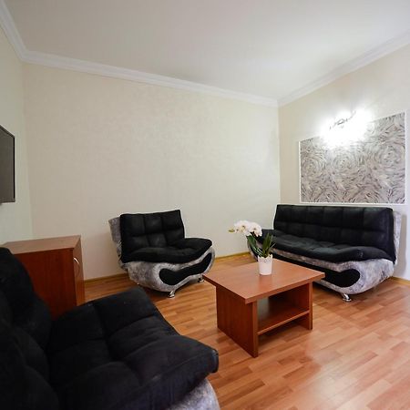 Aura Boutique Hotel Batumi Room photo